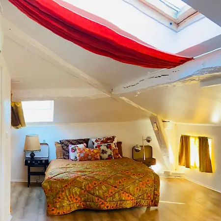 Appartement Spacieux Seventies: Voyage Dans Le Temps *